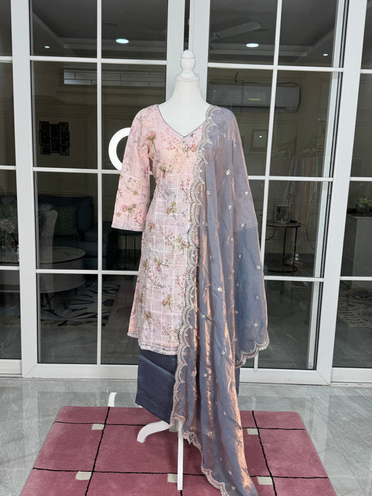 PASTEL PINK STITCHED HAND EMBROIDERED SUIT