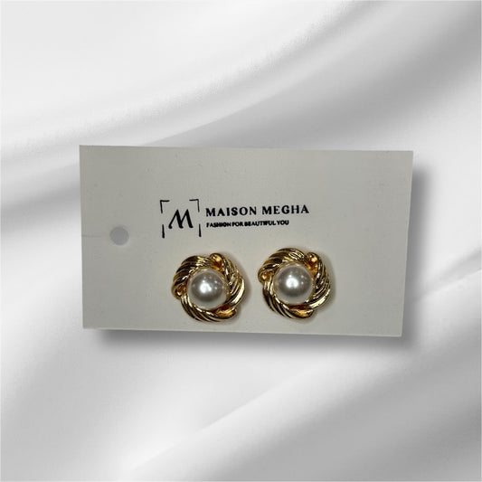 Pearl Studs