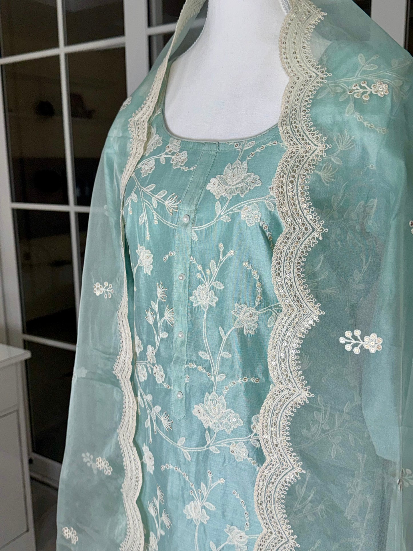 LIGHT AQUA BLUE STITCHED SUIT