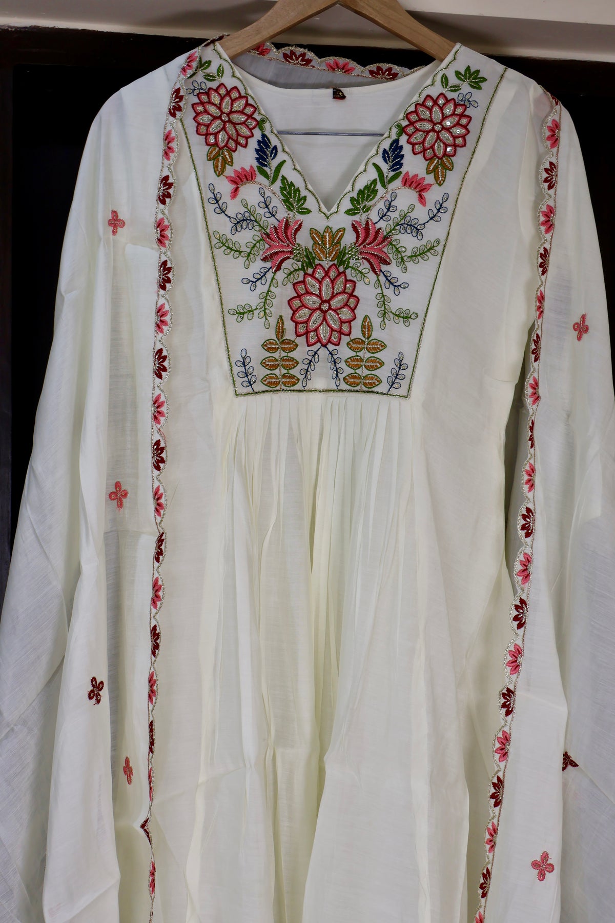 ROSY BLOOM MUL CHANDERI STITCHED SUIT SET