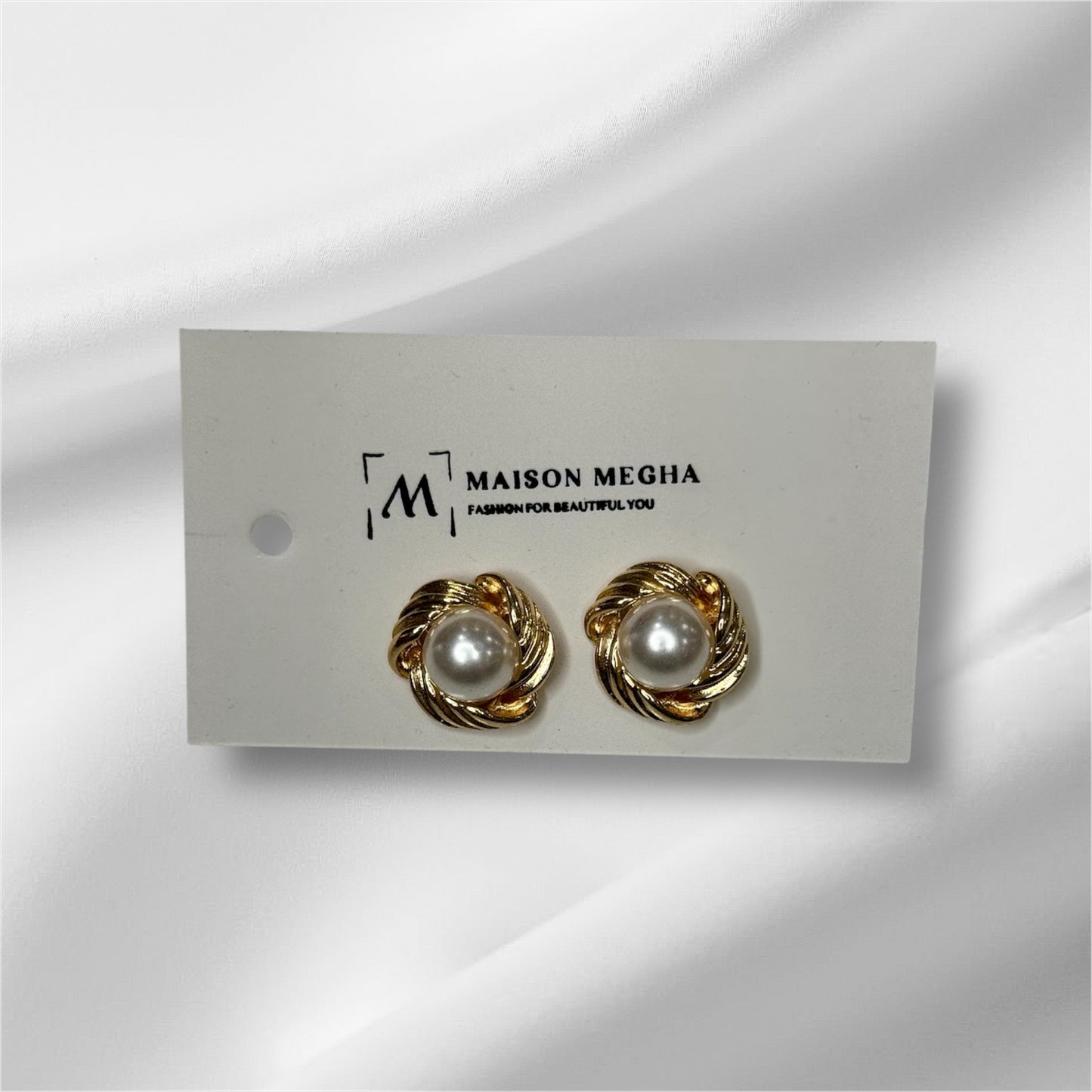 Pearl Studs
